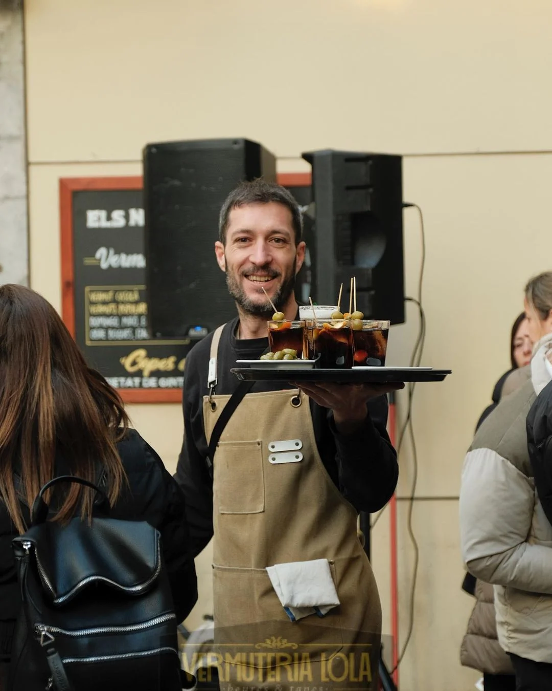 Carta de vermut: el mejor servicio | VERMUTERÍA LOLA | GIRONA